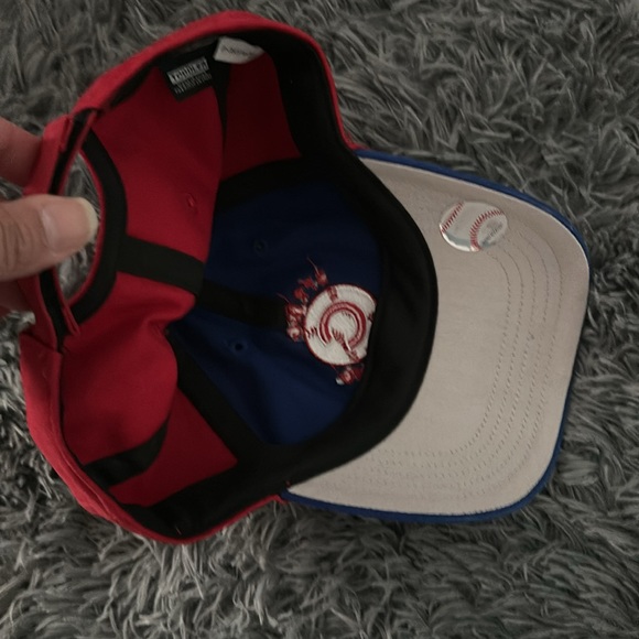 Chicago Cubs toddler hat - Picture 2 of 2